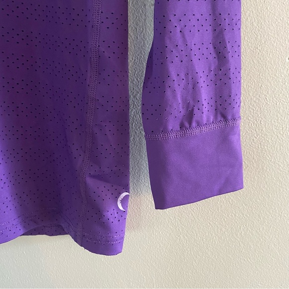 Zyia Active Women's Long Sleeve Purple Chill Tee Size  Medium - Picture 5 of 11